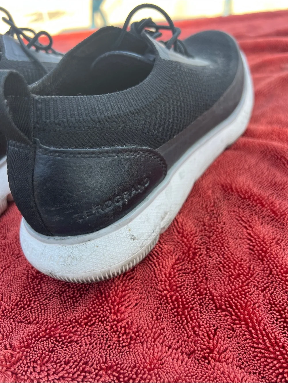 Cole Haan Men's Zerogrand Omni LACE UP Sneaker, Black Knit/Optic White 9M